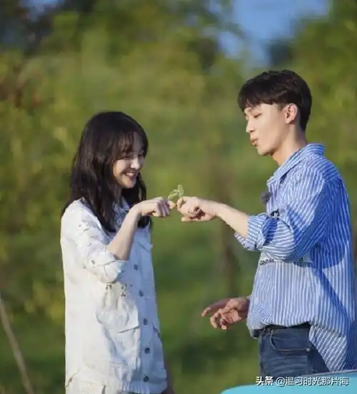 知情人曝郑爽和张恒早已分手,两人疑有经济纠纷,可能会诉诸法律
