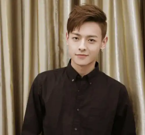 新版天龙八部定档七夕,白澍毁了吴邪,又来毁段誉
