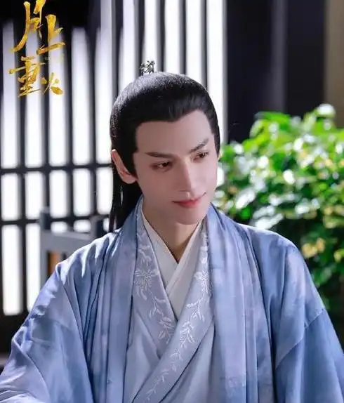 长月烬明罗云熙造型王到极限,观者已臣服
