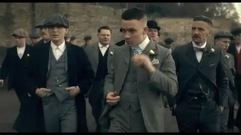 混剪踩点浴血黑帮汤米的一些帅气画面
