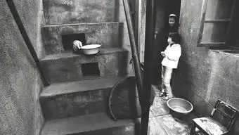 上海蜗居成往事,新上海人本地人外国人以照片反映变迁