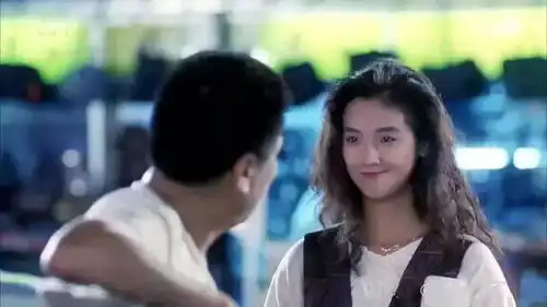 集顶配周冬雨和高配汤唯于一身,她是经典女神里的初代高级脸
