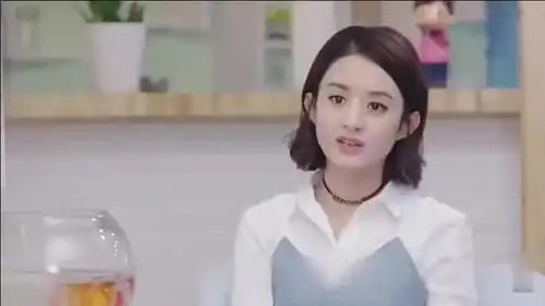 人美穿什么都好倾城时光俨然成了颖宝的时装秀
