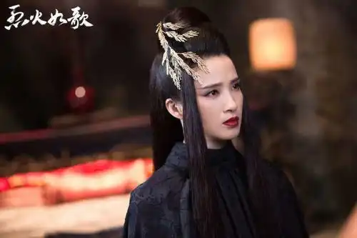 烈火如歌剧情高能升级周渝民迪丽热巴默契演绎戏中戏
