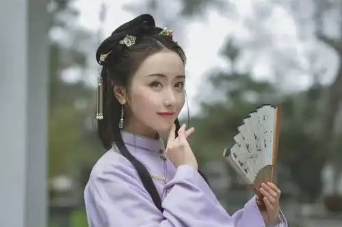 爱情,爱国,一个风尘女子在国破家亡之际,为何却有如此坚守
