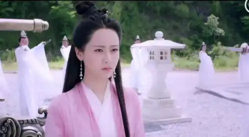 杨紫演白蛇,有人期待有人称毁三观,历届白蛇形象哪一版最好
