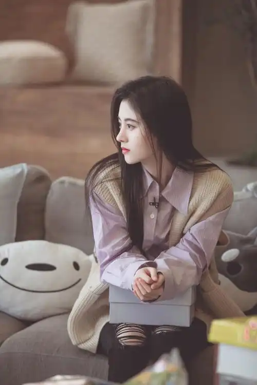 鞠婧祎朋友请听好剧照