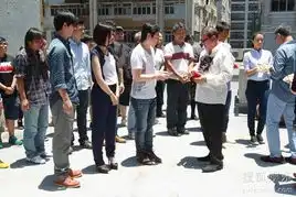 单身男女2斥资7500万俊男美女恋爱大混战