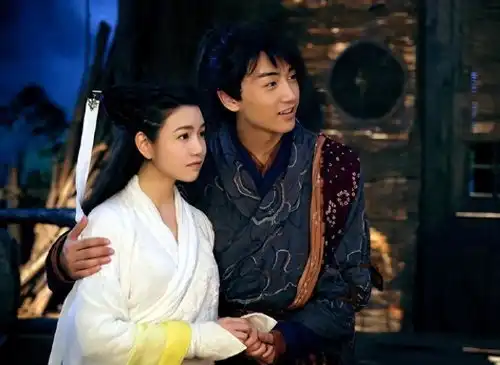 独家揭秘陈妍希男闺蜜同款睡衣曝光,陈晓绝望表情引热议宋丹丹杨紫男闺蜜陈妍希陈晓手机网易网