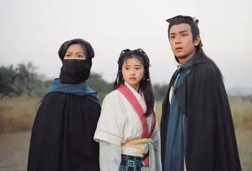 木婉清和钟灵虽嫁段誉,却过得很惨,你看段誉赐她们什么后宫名位
