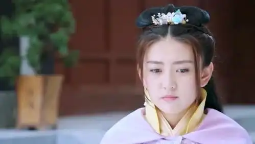 双世宠妃曲檀儿头部撞地一秒变身,霸气教训了俩位侍妾