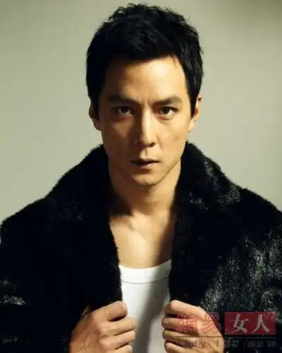 刘诗诗睡不醒杨幂侧脸挫女神再美也有短板
