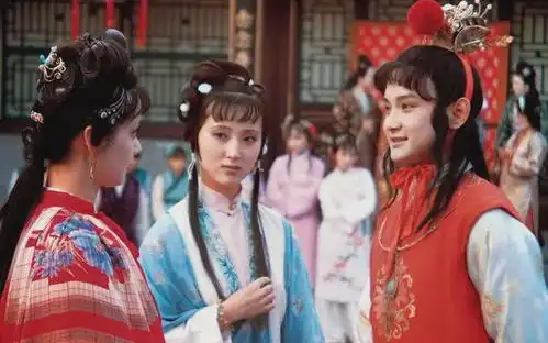 侯长荣与陈剑月,因红楼梦结缘,结婚39年无绯闻,被称为神仙眷侣
