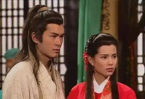 神雕侠侣里,小龙女与杨过的爱情娓娓读来,不禁让人潸然泪下