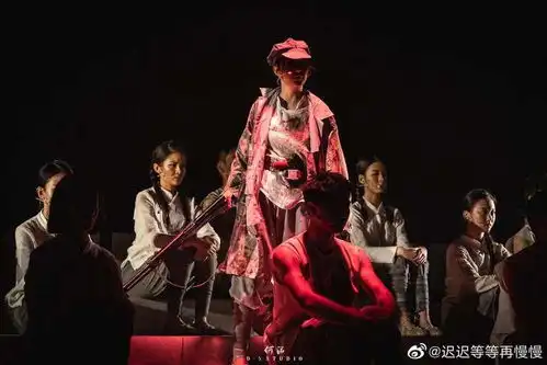 孙俪妹妹身穿戏服晒剧照如今长相清纯成学霸
