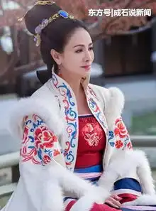 都挺好最好看的女演员,不是姚晨李念高露,而是52岁的她
