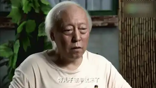 正阳门下关老爷子听声音就知道韩春明回来了,太厉害了
