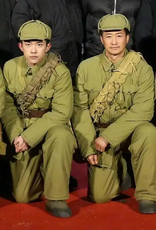 吴京太男人拍战狼2因小孩受伤当场发飙,扮起女装却没包袱
