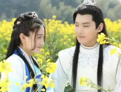 受双宠3导演邀约后,梁洁主动给邢昭林打电话,理由很奇葩
