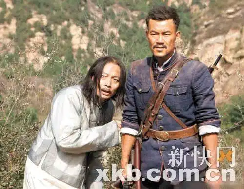 让子弹飞里为什么最后麻匪赢了老三他们还叛变
