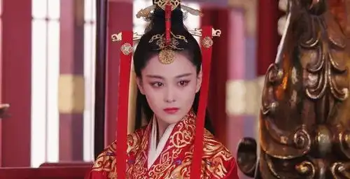 为什么东方不败练成了葵花宝典,也没有去称霸武林呢
