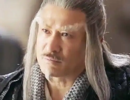 4个版本白眉鹰王,第2位最霸气,第3位最厉害,但他才是经典
