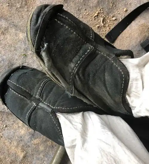 家有儿女键盘晒鬼吹灯剧照,穿破一双道具鞋,奇葩发型太有喜感