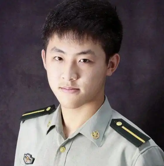 北大学霸多面体凭快乐星球爆火后隐退,专心发明获多项专利
