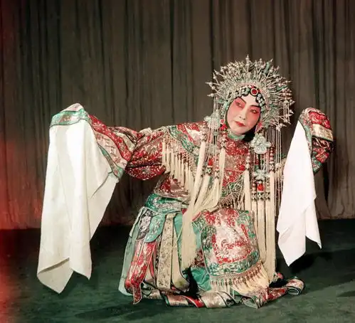 国社之镜世纪光影丨这些新华社照片,珍藏了一代代人的文化记忆
