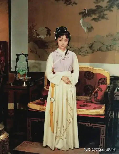 薛宝钗毒设名声局,用癞蛤蟆薛蟠捆绑林黛玉,林妹妹该怎么化解