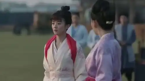 知否明兰孤身一人打马球,齐衡见状就要上场,帮明兰拿回簪子