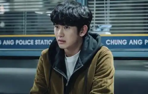 金秀贤新剧曝出19禁剧情,6大看点让某一天好评如潮
