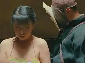 制片助理因傲人身材被导演相中,30秒戏份却意外一炮而红,现无戏可拍