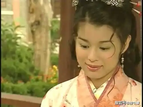 胡杏儿坦言没有tvb就没有现在的我自曝拍戏期间有抑郁症观众