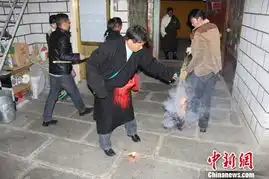 拉萨家庭四世同堂吃古突驱鬼摆切玛共迎藏历新年