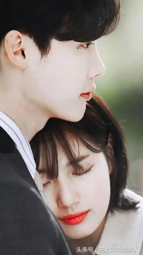 李钟硕裴秀智当你沉睡时甜蜜牵手