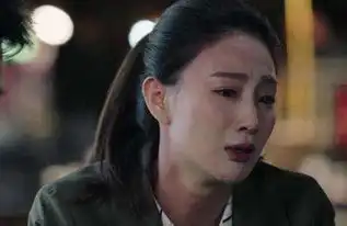 出道10年零绯闻,却被吴京带红,如今33岁美若天仙越来越红