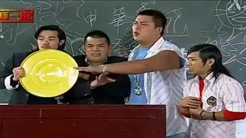 终极一班大辣看到煞姐反应后刚要劝阻,下一秒竟然发生这事,再次吓到三人
