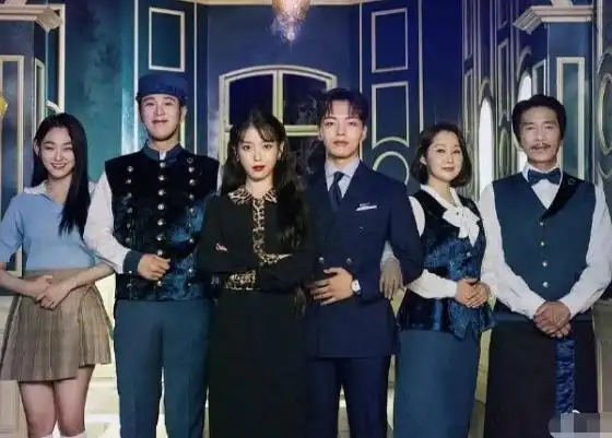 iu在德鲁纳酒店用过的发型,够我学习1整年,随便一款都好美