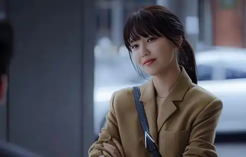 我不许你娶别人46岁女人大闹前夫婚礼,惨遭儿子掌掴你不配