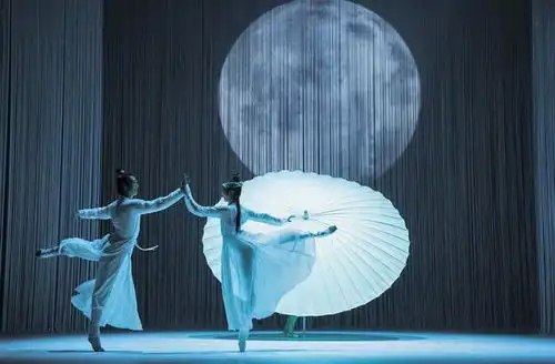 芭蕾舞剧白蛇传探讨快节奏时代,如何找寻初心主创谈
