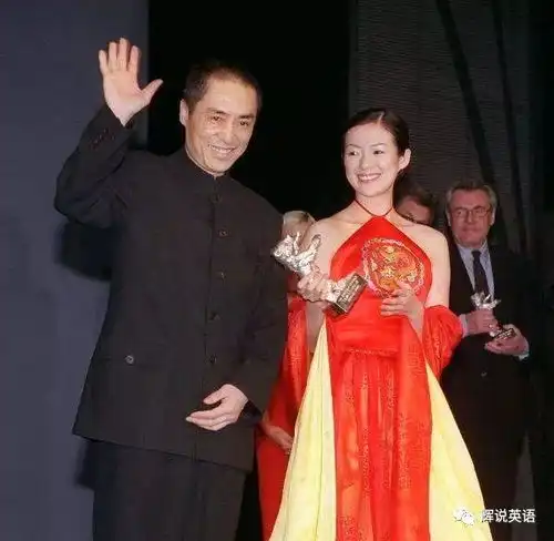 你只看到章子怡骂郑爽演技,其实她最厉害的是学英语的狠劲儿