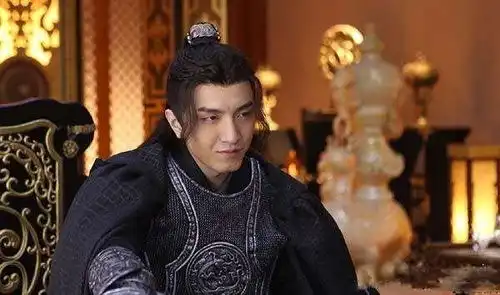 赵丽颖短发造型减龄,为你和我的倾城时光做准备
