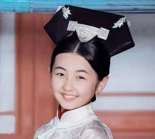 张子枫不适合古装剧当定妆照被晒出,才知道倾城之美的含义

