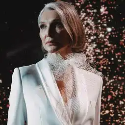 笨手界天桥风云,走红毯集训,酒店大堂撞上aimeesong巴塞罗那奇遇记