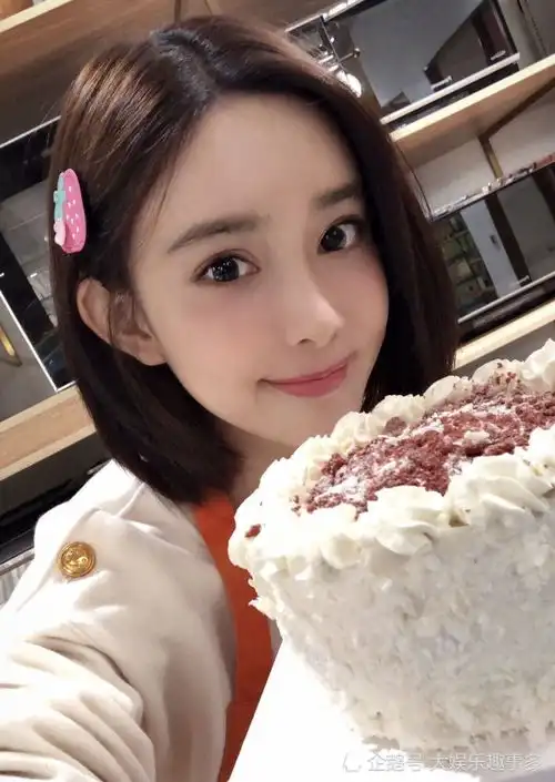 孟子义从115斤到94斤,坦言天天吃这一零食,大多数人都不吃
