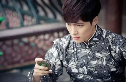 归国四子就是牛杨紫遇到吴亦凡,全是事