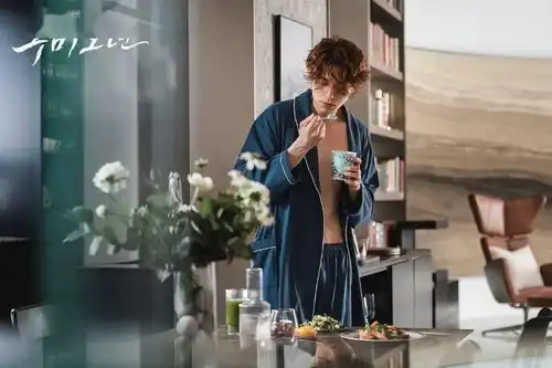 184cm韩国冻龄男神,39岁做狐狸精刷爆全网防腐剂什么牌子