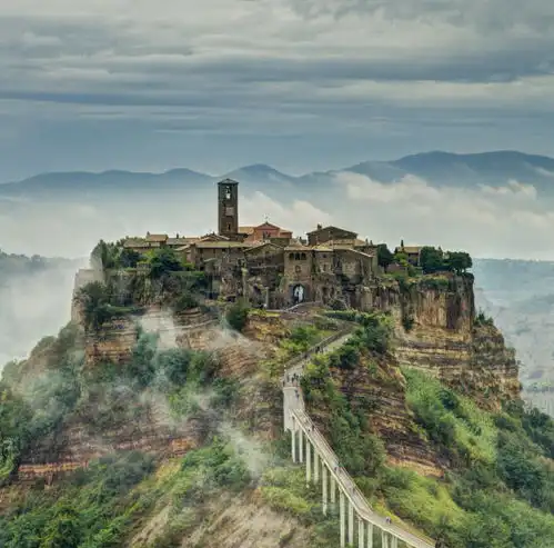 天空之城,浪漫冒险主义的色彩美学