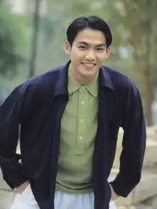 舔屏进行时男神钟汉良青葱旧照曝光